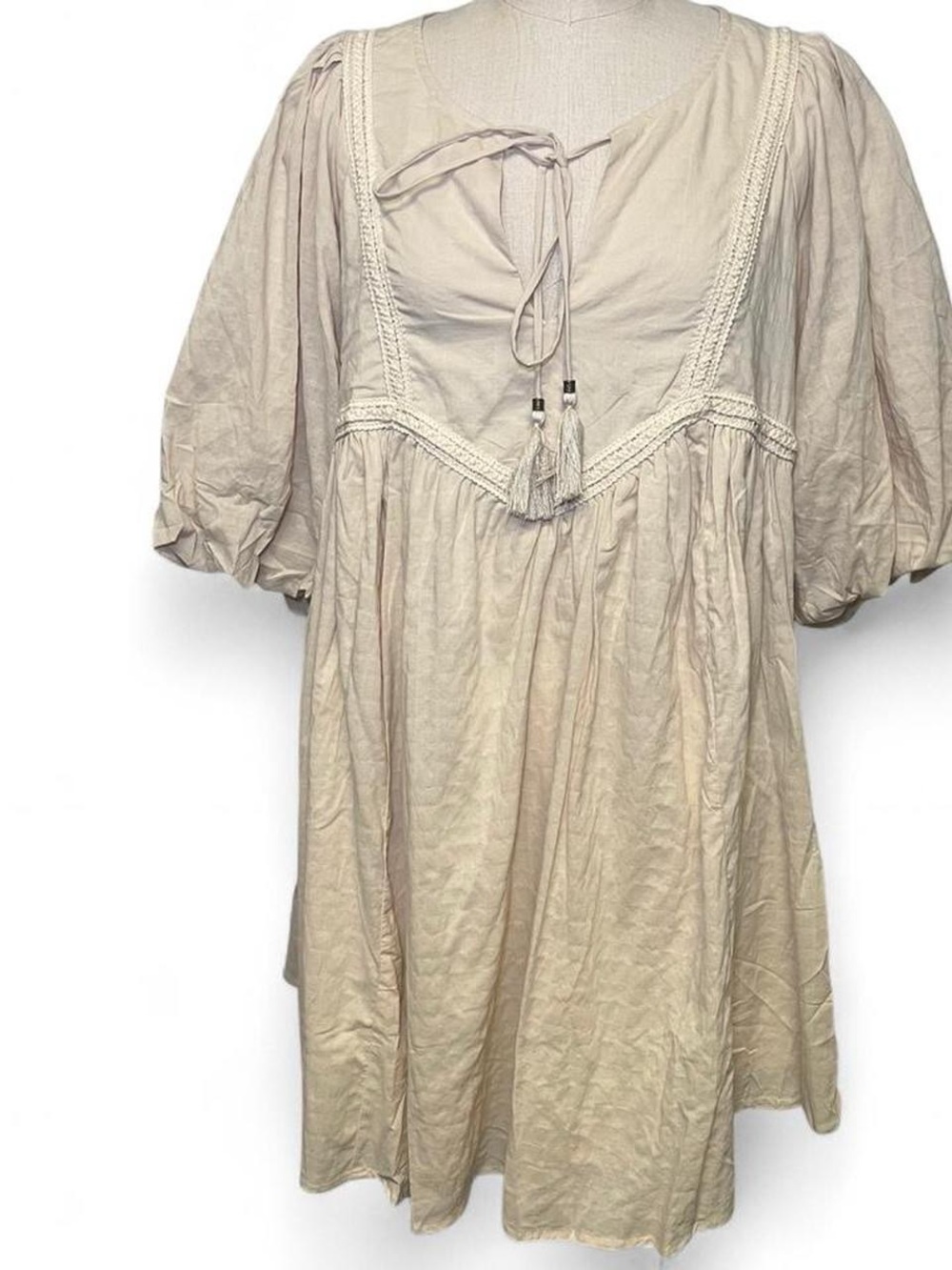 By Together nude/off-white Tie-Front Puff Sleeve Mini Dress